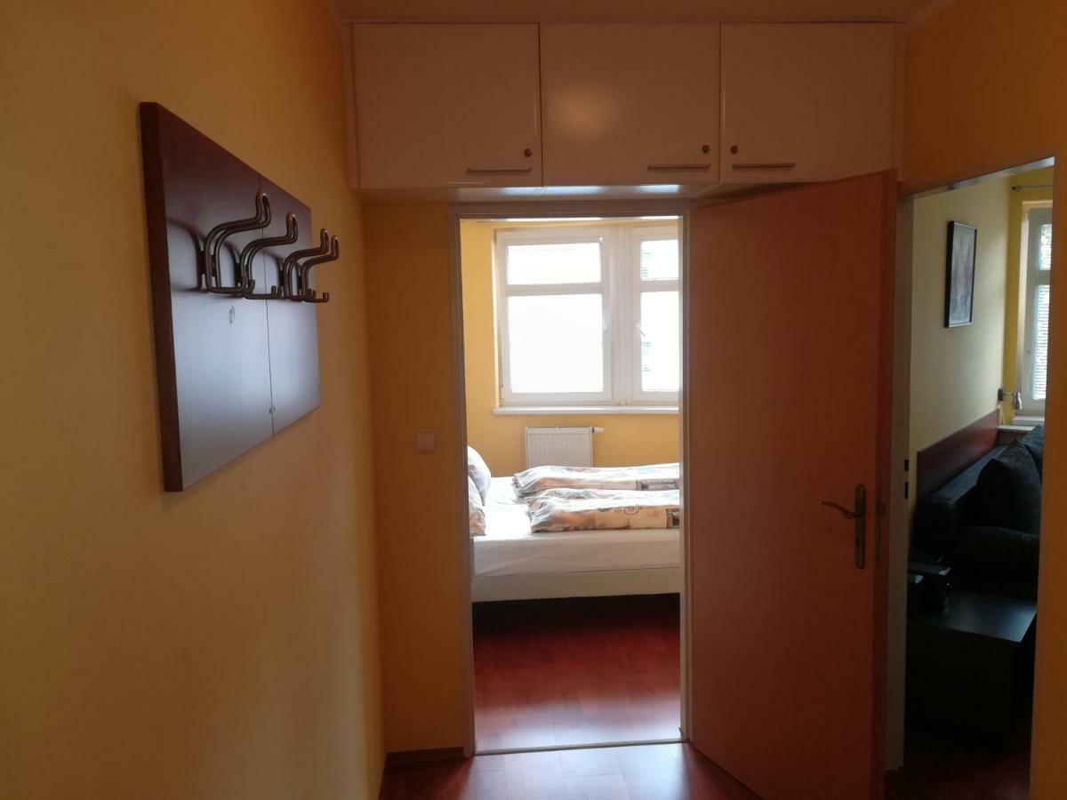 Apartments Rokytka 308 & 405 Рокицани Экстерьер фото